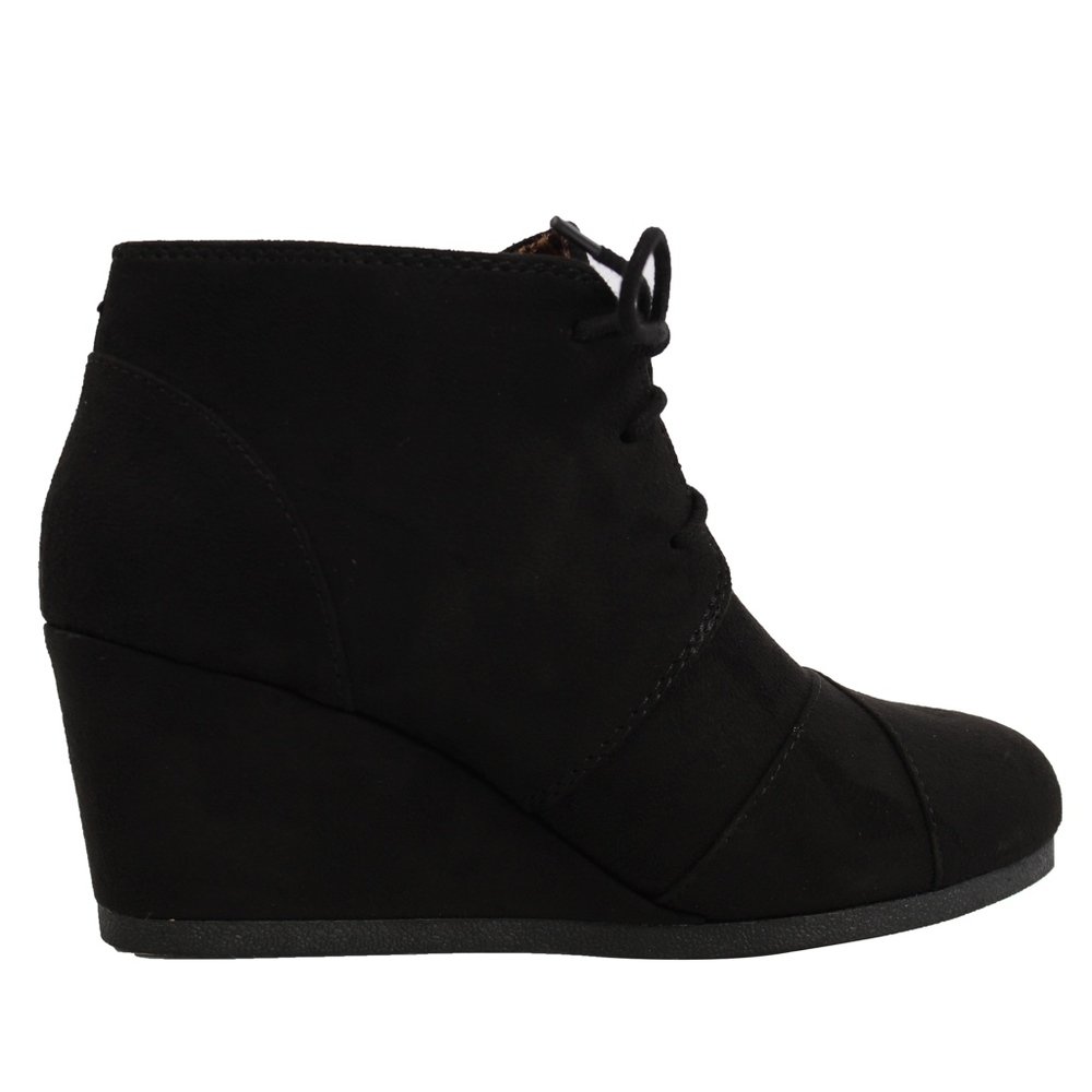 Size 8.5 Black faux suede lace up wedge ankle boot - Picture 4 of 7